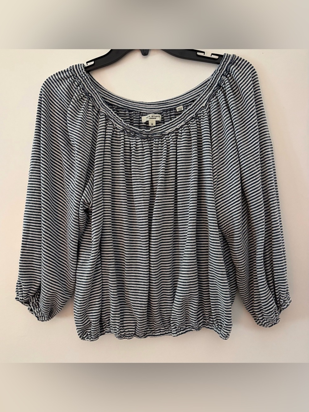 Max Studio navy & White Striped Peasant Top super soft M